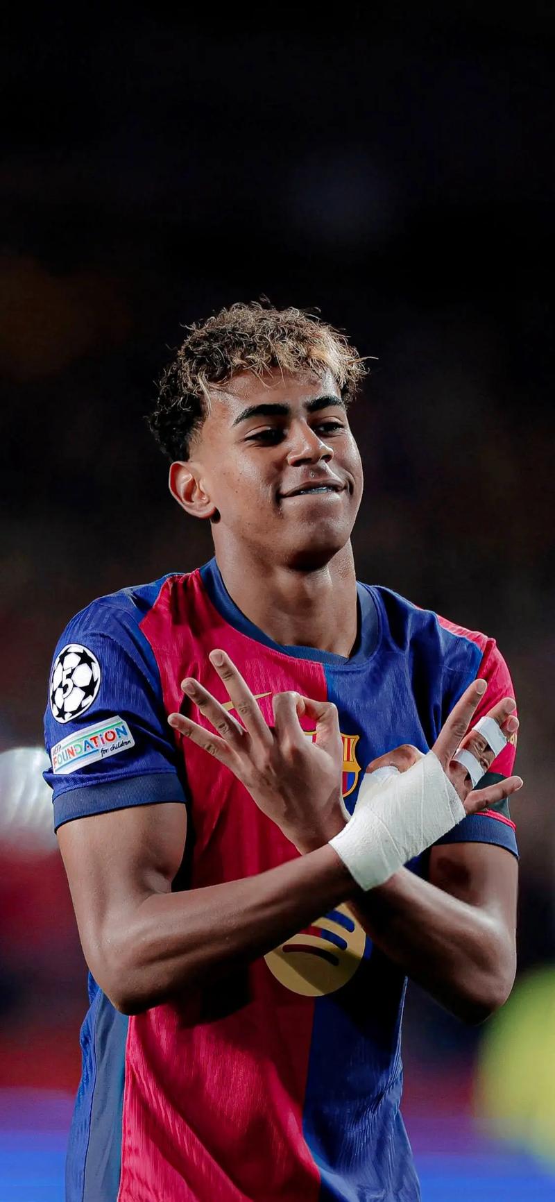 共和报：那不勒斯在赢得超级杯后为准备与孔蒂续约两年（共和报：那不勒斯夺得超级杯后计划与孔蒂续约两年）