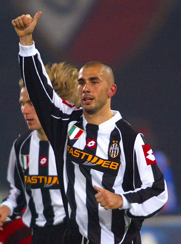 樊振东或缺席乒超总决赛？全运会1金1银已记大功 专心备战德甲／欧冠（樊振东或无缘乒超总决赛？全运1金1银功成身退，专注备战德甲／欧冠）