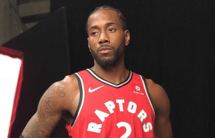 门将关键扑救震惊全场，堪称神扑（门将逆天一扑震撼全场，堪比神迹）