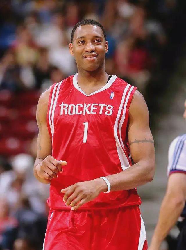 罗马诺：B费解约金为6000万欧，但仅英超以外球队能激活（罗马诺：B费6000万欧解约条款仅对非英超俱乐部有效）