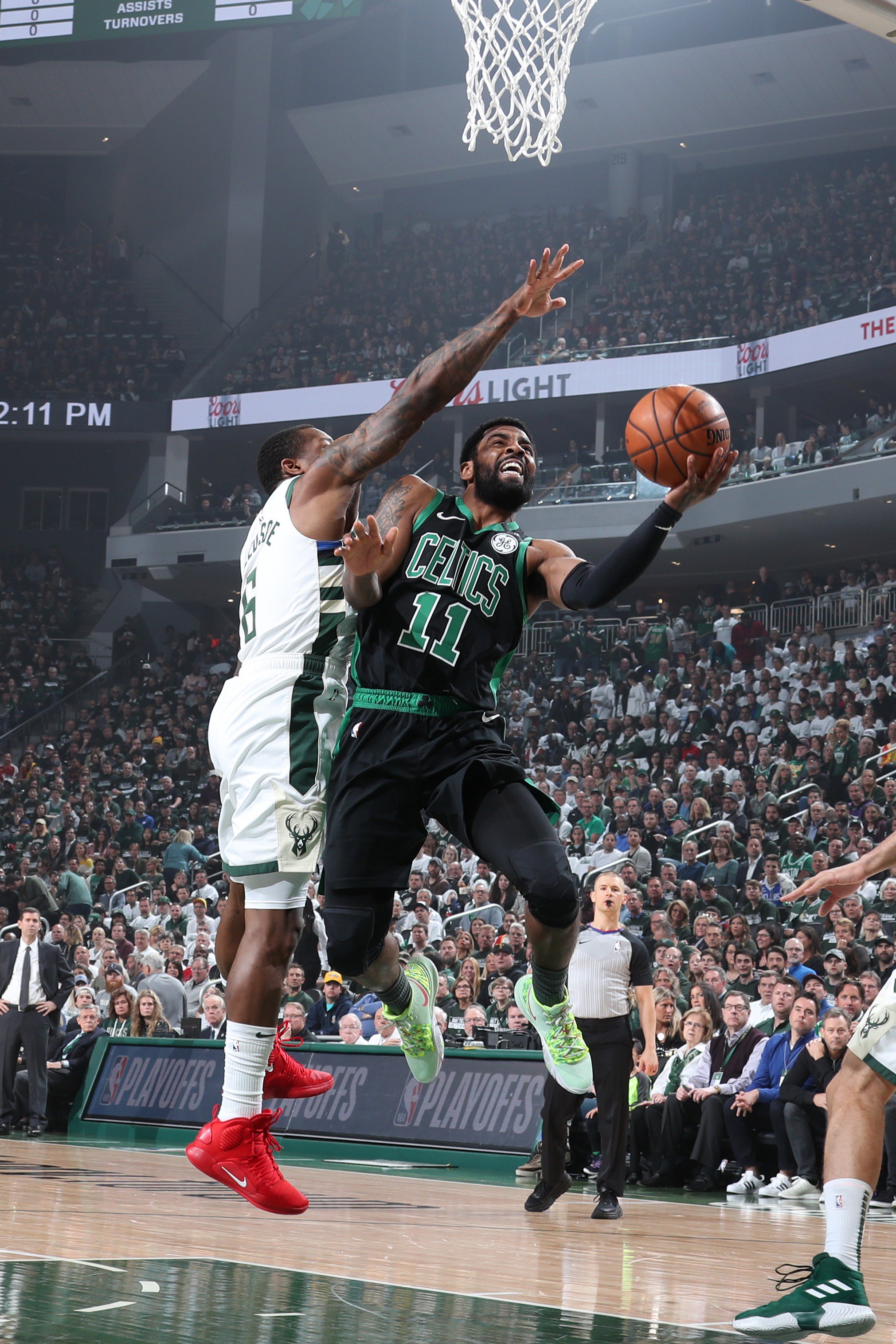 阿斯：阿隆索已解决了维尼修斯的问题，续约谈判将会更顺利（阿斯：阿隆索已化解维尼修斯难题，续约谈判有望更加顺利）