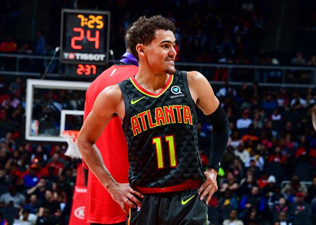 绿帽哥：利物浦高层与斯洛特今日开会，萨拉赫无缘下周欧冠名单（利物浦高层今日会晤斯洛特，萨拉赫无缘下周欧冠大名单）