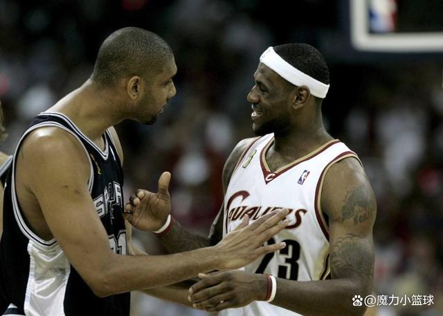 球星突破防守送出关键助攻（球星强突重围奉上关键助攻）