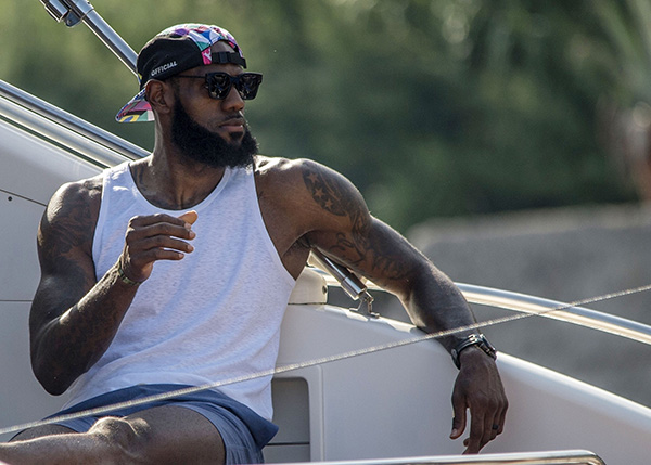 每日邮报：利物浦仍致力于与科纳特续约，皇马对其兴趣已降温（每日邮报：利物浦推进与科纳特续约谈判，皇马兴趣转淡）