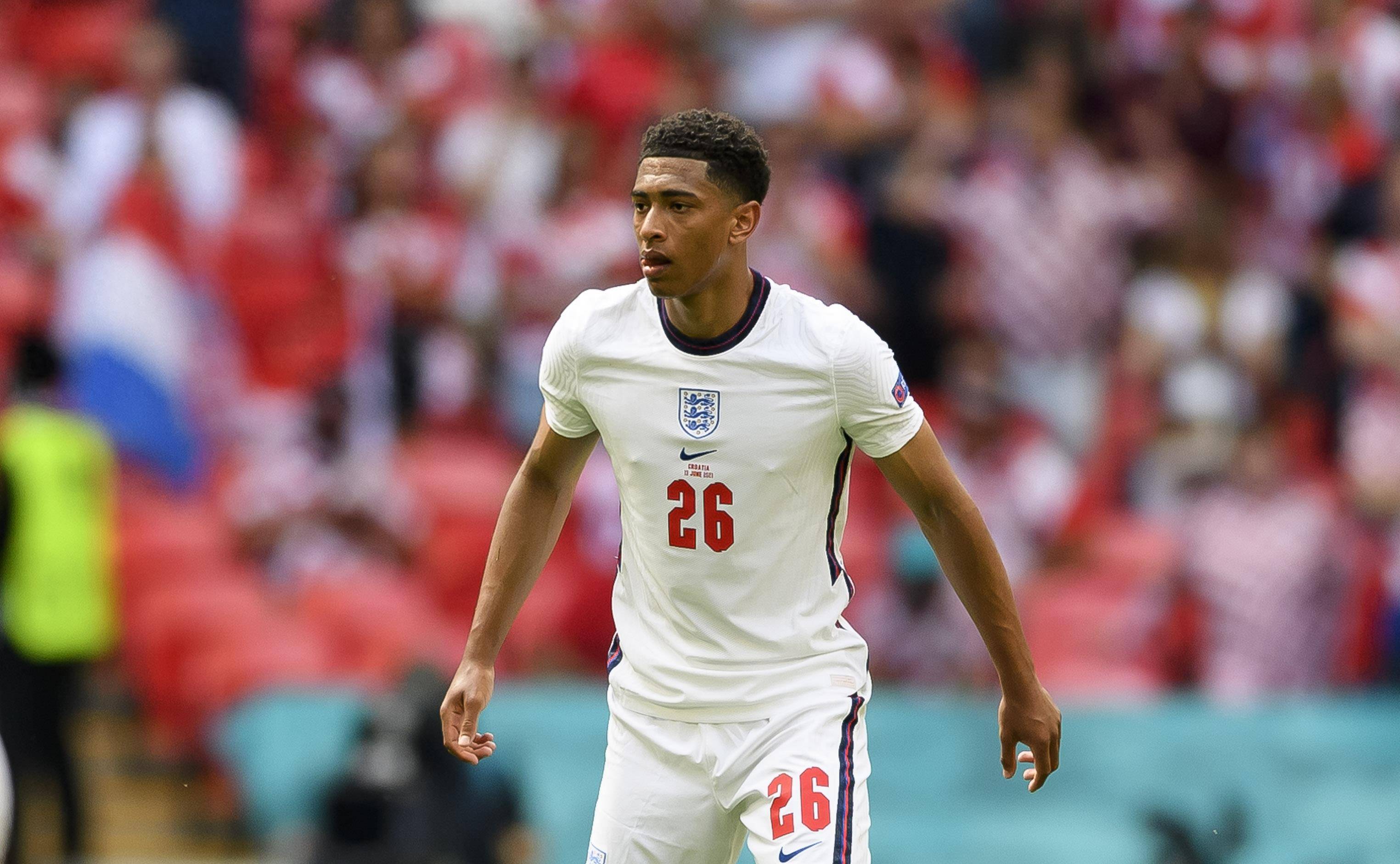 保罗赛季末将退役！请用一个词形容你心中的克里斯·保罗（本季谢幕，保罗将挂靴！用一个词概括你心中的克里斯·保罗）