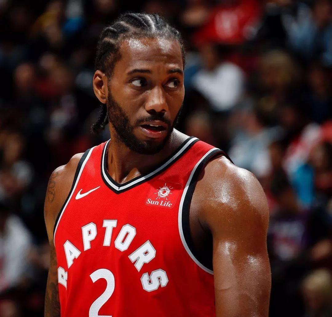 阿媒：阿根廷足协遭司法部门搜查，涉嫌与某金融机构存在关联（阿媒：阿根廷足协遭司法突查，疑与某金融机构存关联）